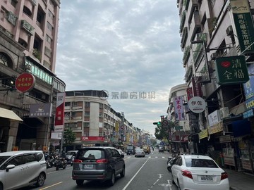 BF16⭐陽明國中小覺民商圈樓中樓大露台美4房車位｜高雄市三民區陽明路