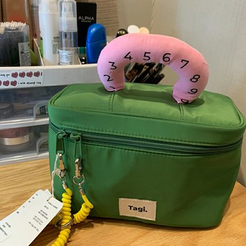 化妝包 手提化妝包 收納包 化妝包2023新款包包女大容量便攜手提收納箱洗漱包旅行收納袋『ZW7137』