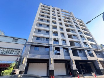 近前鎮高中捷運站/景觀2房車位｜高雄市前鎮區衙東街