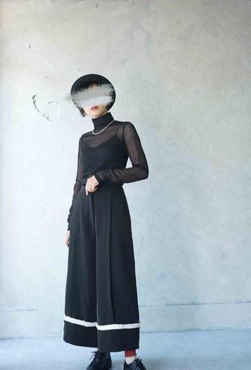 設計手作-黑白點點織紋拼接壓摺寬管褲