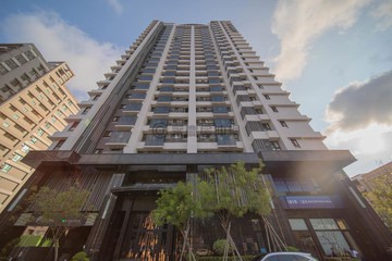 高鐵核心｜高鐵特區室內17坪+平車｜鑫高鐵｜高雄市左營區重平路