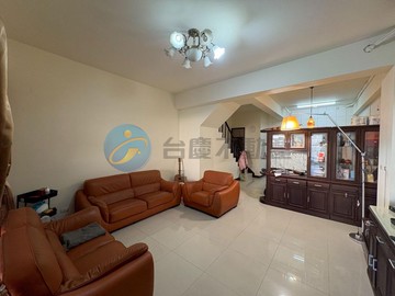 專任-南華前院雙車五房美透天｜新竹市北區孝賢路