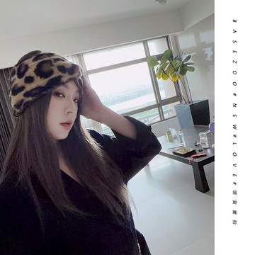 【全館現貨】 個性穿搭復古時尚豹紋款版髮帶 FF36秋冬豹紋寬版髮帶 遮布丁頭神器 小V臉 針織髮帶 交叉髮箍 洗臉髮帶