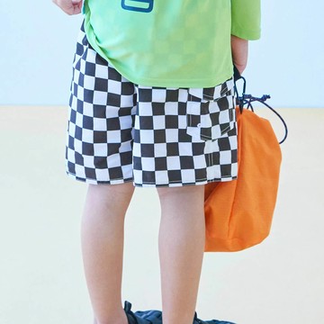 日本 devirock - 90%抗UV 鬆緊印花沙灘褲/泳褲(含內褲)-格子-黑白