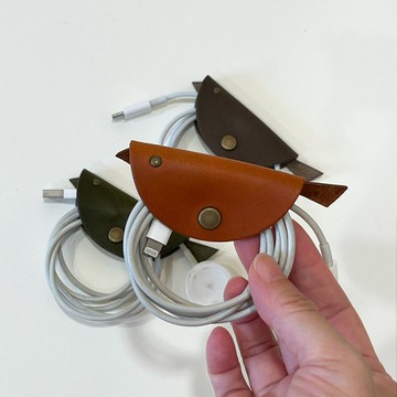 【 交換禮物】小飛鳥皮革集線器 /電線收納/捲線器【 一組兩個】