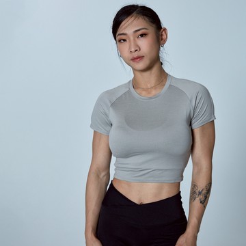 Skin³ 親膚拉格蘭短版短袖