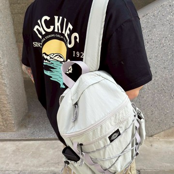 Dickies男女款黑色純棉背面大圖案Logo印花設計休閒短袖T恤|DK0A88AUBLK