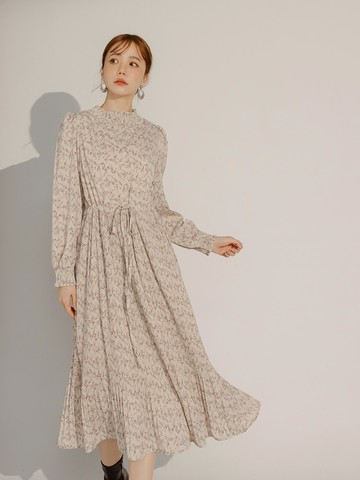 碎花小立領壓褶收腰綁帶洋裝