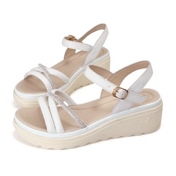 Aydan 閃耀線條真皮厚底休閒涼鞋