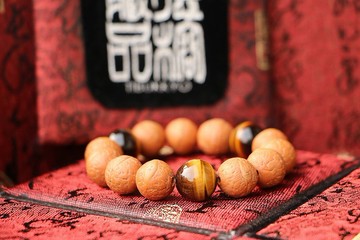尼泊爾鳳眼菩提子 14mm 黃虎眼石隔珠 客製化串珠設計 佛珠 手串
