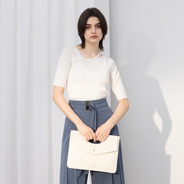 【MASTINA】造型領口短袖針織衫 藍 白