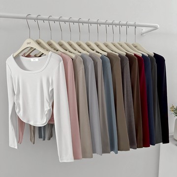 【Fee隔日到貨13色新品】正韓大U領側抓皺修身長袖上衣🔥素色長袖 顯瘦上衣女 修身上衣 設計上衣 打底上衣 GAT