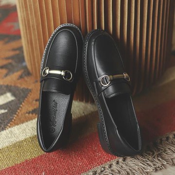 一腳蹬平底樂福鞋單鞋女2023新款英倫小皮鞋復古不累腳職業工作鞋