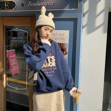 chic字母印花長袖衛衣+高腰純色燈芯絨半身裙兩件套裝女1入