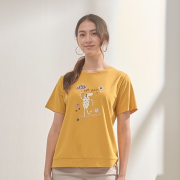 ★【接觸冷感】雨狗漫步 可愛撐傘小狗花朵印花休閒圓領短袖上衣(四色；F) 125992024