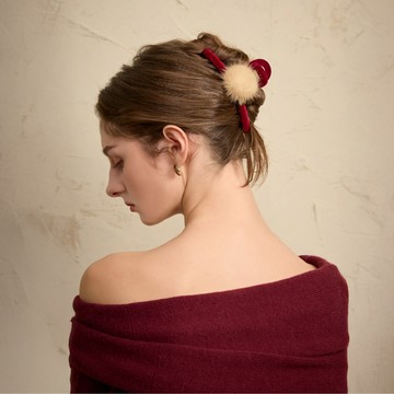 【追加到貨】SO NICE 復古水貂毛毛球髮夾