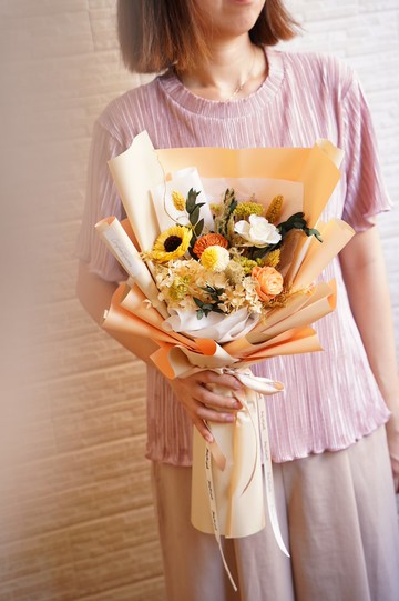 【竒花】金橙戀曲永生花束 畢業 生日禮物 永生乾燥花 告白