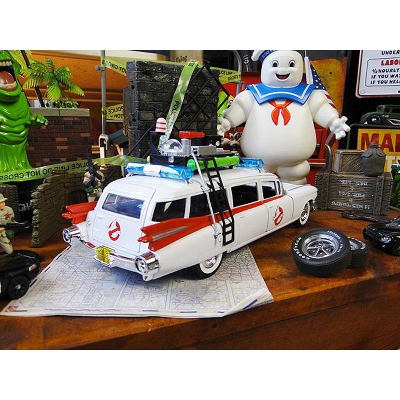 映画 ゴーストバスターズ ECTO-1 ダイキャストミニカー 1/24スケール 