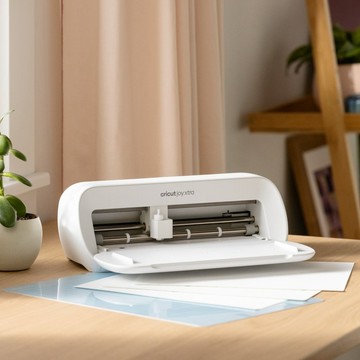 Cricut Joy Xtra 輕巧多功能裁切機