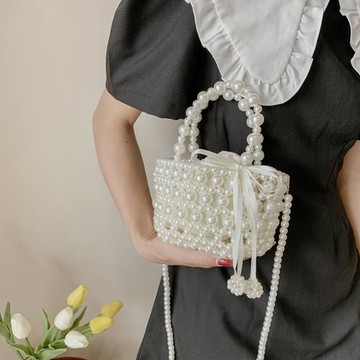 珍珠編織水桶包女夏仙女小巧百搭復古斜挎包手提ins風配裙子包包