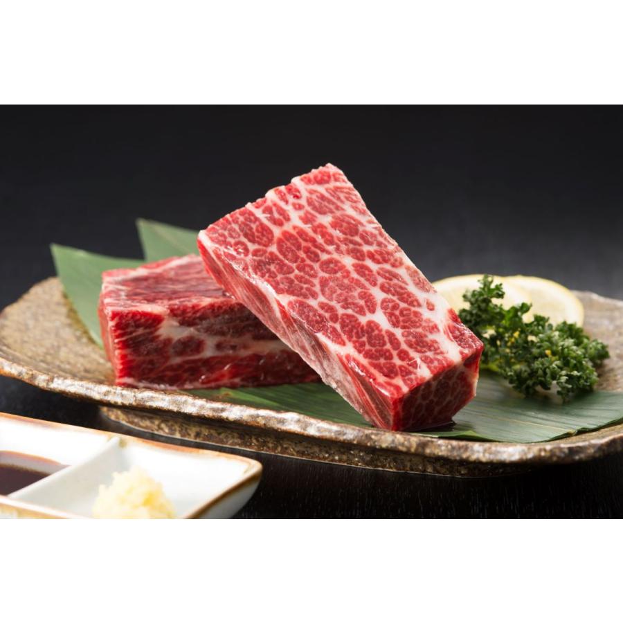 鯨刺身 クジラ肉 鯨肉「霜降り尾の身200g」　尾肉　希少部位　刺身　大トロ　贈答　お歳暮　ギフト　鯨　くじら　くじら肉　クジラ　霜降り肉