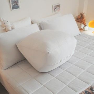 舒芙溫感系列﹝三角抬腿枕 / 長抱枕 / 新月孕婦枕﹞3M吸濕排汗 台灣製｜AlizzZ設計嚴選系列