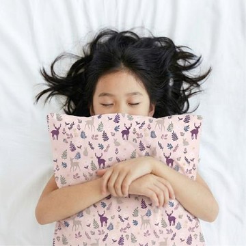 【Caliphil佳麗惠寢具】小森粉 / 童枕 / PrimaLoft長纖 / 55X40cm / 可水洗 / 枕頭