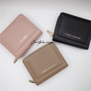 隔日到貨🔥經典款對折輕便拉鍊短夾 切線方塊磚 女生錢包 短夾女 10 Catsbag Shop