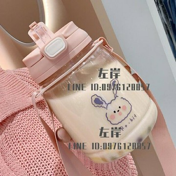 1000ml 貼紙運動便攜吸管式水杯 超大容量水壺 外帶塑料杯水瓶【雲木雜貨】