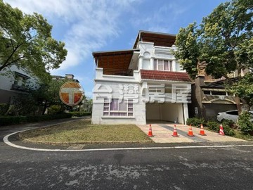 獨家＊近高鐵縣政獨棟~大地坪花園別墅*稀有物件｜宜蘭縣宜蘭市縣政八街