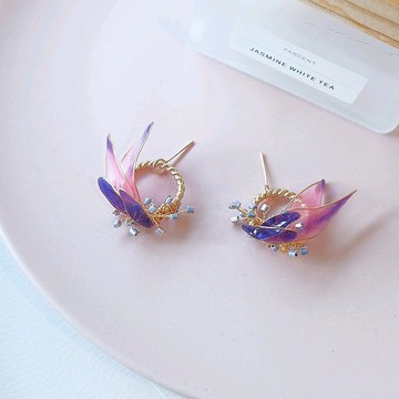 1KM 嫣然神韻•微蘊葉片樹脂耳環