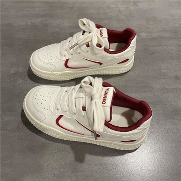 七七主人家 厚底小白鞋女2024秋季新款鞋子女鞋百搭學生面包板鞋