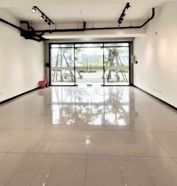 新埔竹北甜心大面寬燙金店面+B1雙平面大車位｜新竹縣新埔鎮福德街