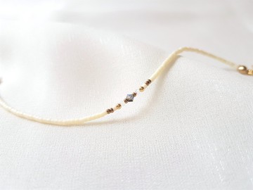 蝕月 ‧ 水晶 黃銅 串珠 細手環