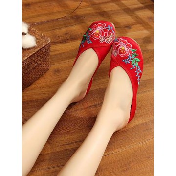 娟的絹老北京坡跟居家布拖鞋 民族風包頭繡花拖鞋女款緞面婚鞋