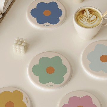小花硅藻土吸水杯墊 防滑速乾 抗潮除濕 可愛造型 易清潔 居家餐桌防水裝飾墊 隔日到貨