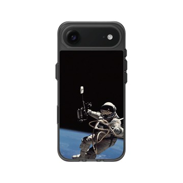 iPhone Air Clear (相機按鈕) 酷墨灰 - NASA - Astronaut Schweickart On The Lunar Module