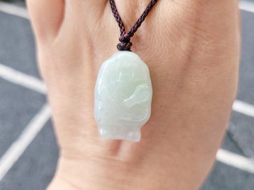 【親翠】天然翡翠 冰睛底種水吶喊土撥鼠調整式繩鏈 特殊題材