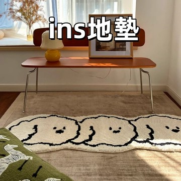 ins風🍅地墊 臥室 仿羊絨貓咪床邊毯 貓咪地毯 浴室吸水地毯 房間地毯 可愛圖案地毯 動物地毯 微笑地毯 台灣出貨