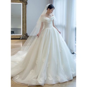一字肩秋冬季禮服顯瘦法式輕婚紗