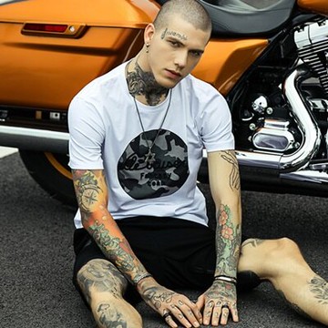 現貨+預購 短袖T恤休閒上衣-歐美時尚迷彩印花男打底衫2色73sq24【獨家進口】【米蘭精品】