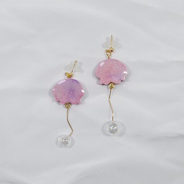 我是一隻魚 粉紫色水母造型 jellyfish 清涼耳環 手繪木製