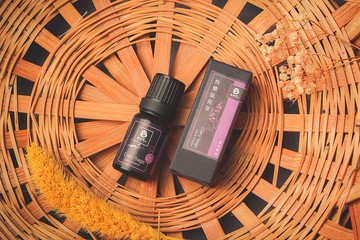 【單方精油】快樂鼠尾草精油10ml 天然/擴香/按摩/保養