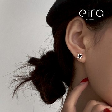 Eira Accessory 花朵小耳釘‧925純銀‧韓系 小花 花朵 立體 百搭 可愛 耳釘 耳針 CEH0015A