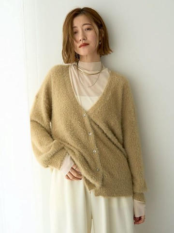 柔軟毛茸排釦V領長版罩衫(07000823000) - YECCA VECCA