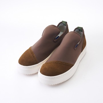 Vatic Footwear Willy Olive 一體成型 懶人鞋 流線休閒款 軍綠色