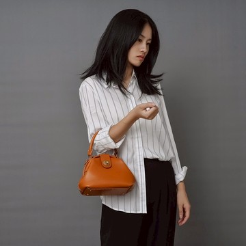 【切线派】圆弧形医生包手提包手工真皮复古斜挎包