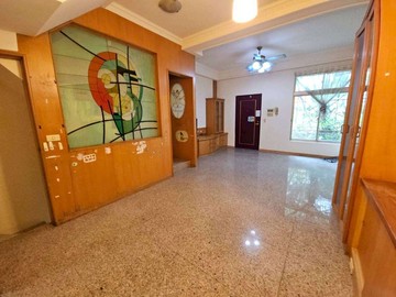 鳥松國中美麗皇家人車分道庭園車庫別墅｜高雄市鳥松區松埔北巷