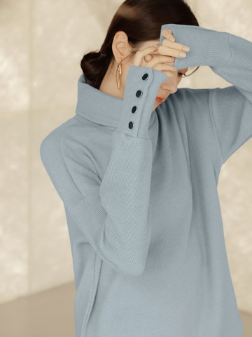 純色高領袖層次排釦針織長袖上衣