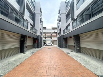 烏日「懷洛宇璞墅」精裝潢雙車大樓價買透天墅｜台中市烏日區溪南路一段